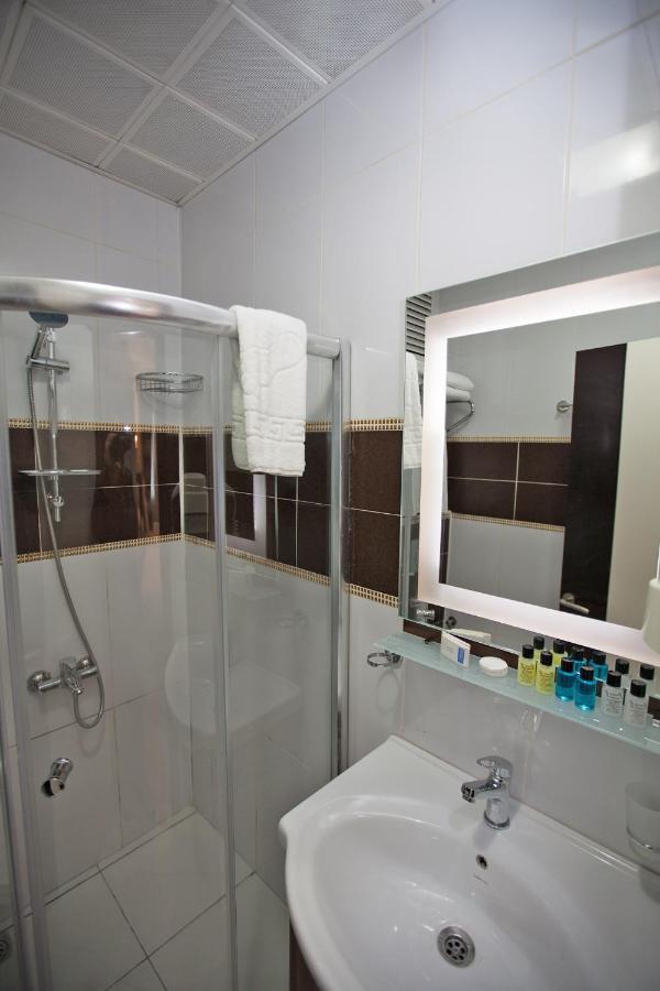 Hotel Bulvar Istanbul Exteriör bild